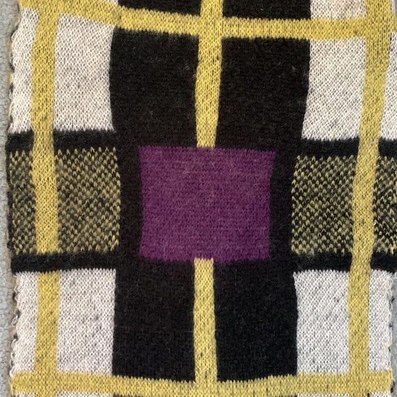 Brushed soft faux mohair plaid knit scarf in of black, ivory, plum, chartreuse. - Picture 6 of 7